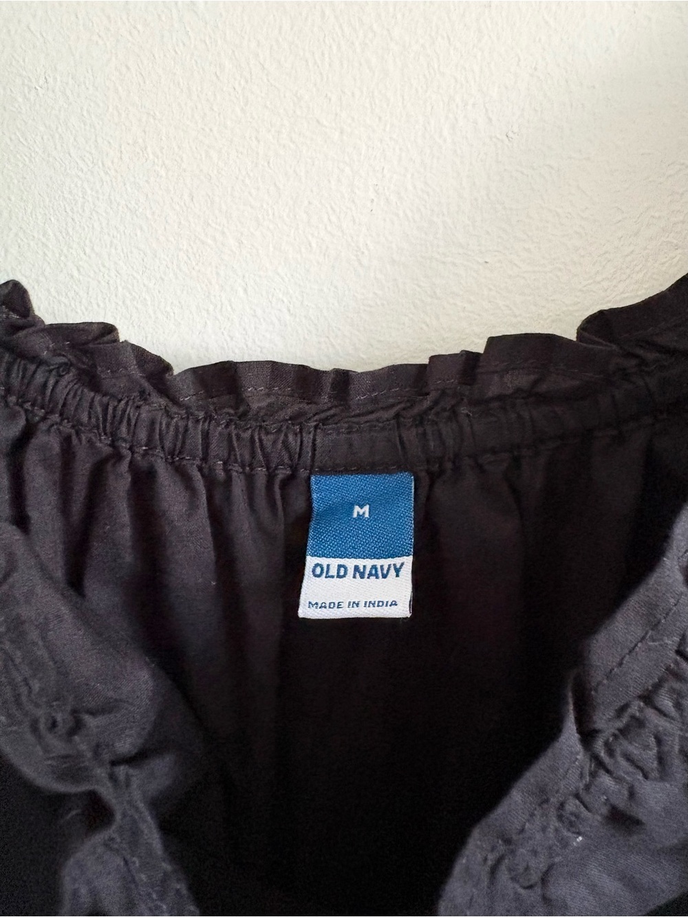 Old Navy Fit & Flare Puff-Sleeve Midi Dress in Black - Picture 8 of 8